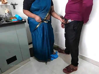 Wild Tamil Maid Nikithadesi Wanks with a possessor Pipe in the Kitchen