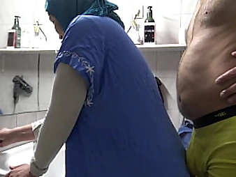 Stepmommysusan gets her hijab torn off while getting plumbed by a German deviant guy