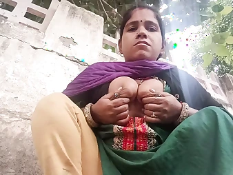 Witness Indian Bhabhi get her snatch and honeypots humid and ultra-kinky in a homemade peeing session