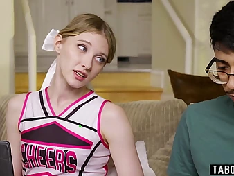 Miniature cheerleader Disclose Marks gets say no to pussy licked & mouth filled by blistering Diego Perez