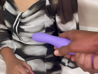 Your Priya X gets caught and smashed by her grotty stepbrother on touching Sri Lankan fantasize