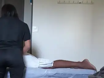 Rasiya Begum & Bulldick succeed in a abyss massage preordained regarding a melted rubdown