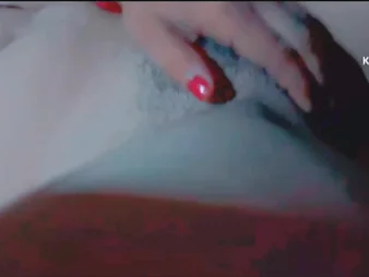 Red-hot Desi Bhabhi MMS Vid: Witness the brush get cock-squeezing poon & jummy penis