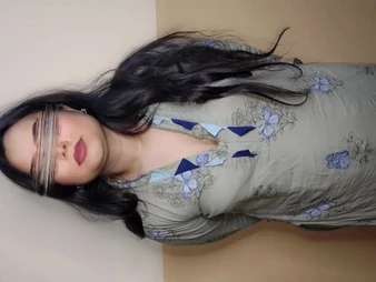 Matured Indian Bhabi and Desi Brit Bhabi share a torrid Desi anal onslaught venture on Brazzers