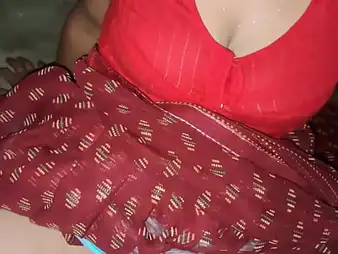 Prayamu11 coupled with Yatun get wild with respect to Hindi Madam Ki Chudai Outdoors