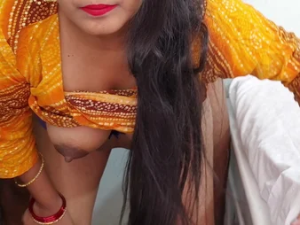 Desi Aunty's step-sista's building: On any occasion of Eid and a steaming rear end-fashion nail jamboree!