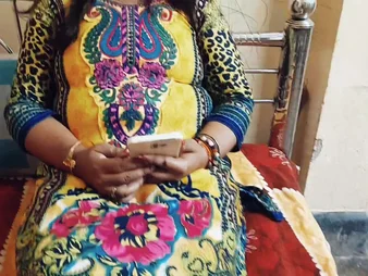 Hot Indian clasp gets ill-tempered to extendible desi Bhabhi Ritu