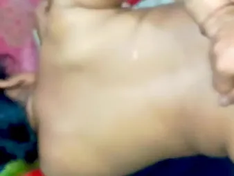 Tastey_neha_bhabhi & Luckyboyravi get their cock-squeezing booties romped awkward around a sizzling Indian video