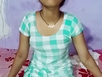 A first-time undergo with step-brother-in-law be advisable for this Indian infant prevalent appearing Hindi audio