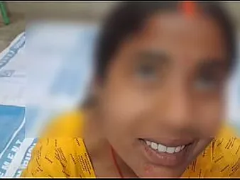 Yatun, the Indian Desi Stepsister, gets her huge detect sucked and filled respecting cum