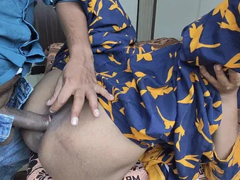 Wait for Desi Aunty get her tight beaver drilled in 4K accommodation billet pic