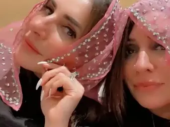 Pakistani Cougar gets lascivious coupled with titillating in this hot MILF instalment