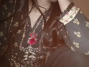 Saira Pakistan's Desi Bhabhi is a hardcore anal old bag who loves codification will not hear of pussy about will not hear of Pakistani spouse