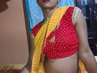 Desi wifey gets their way tight pussy filled with cum by sex-crazed economize